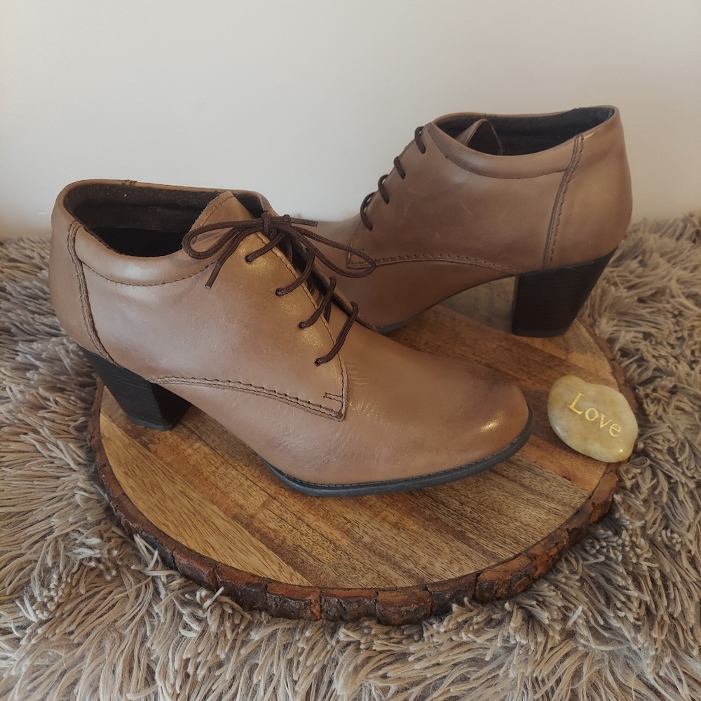 Napa Flex Womens Shoes